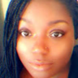 Meet your Posher, Latasha